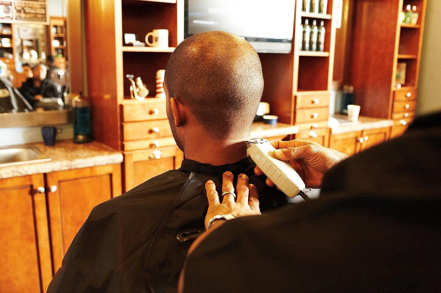 Andis 04780 Professional T-Outliner Beard & Hair Trimmer for Men with Carbon Steel T-Blade, Bump Free Technology  Corded Electric Beard Trimmer