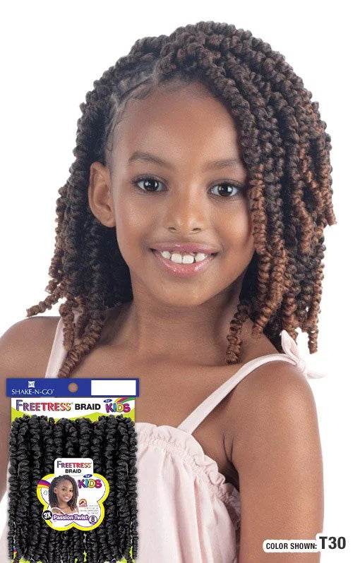 A young girl smiles, modeling Freetress Braid Kids 8" Passion Twist crochet hair. It's a chin-length, voluminous T30 ombre...