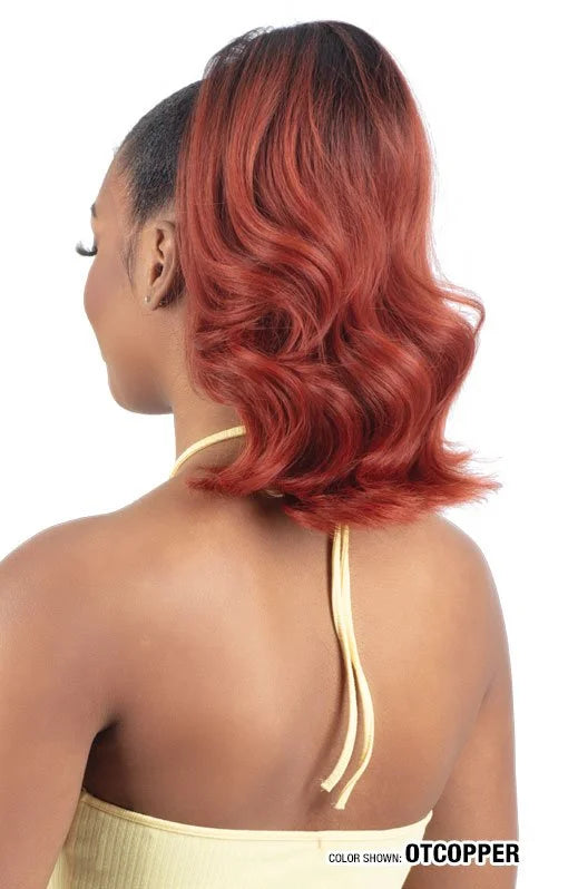 Back view of model wearing Freetress Equal Lite Misty Wave 14" drawstring ponytail. High, wavy, ombré dark to coppery red.